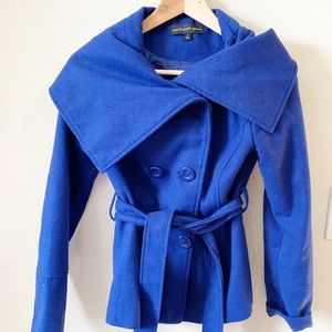 🍑 4/$20 Ambiance  Apparel Blue Pea Coat